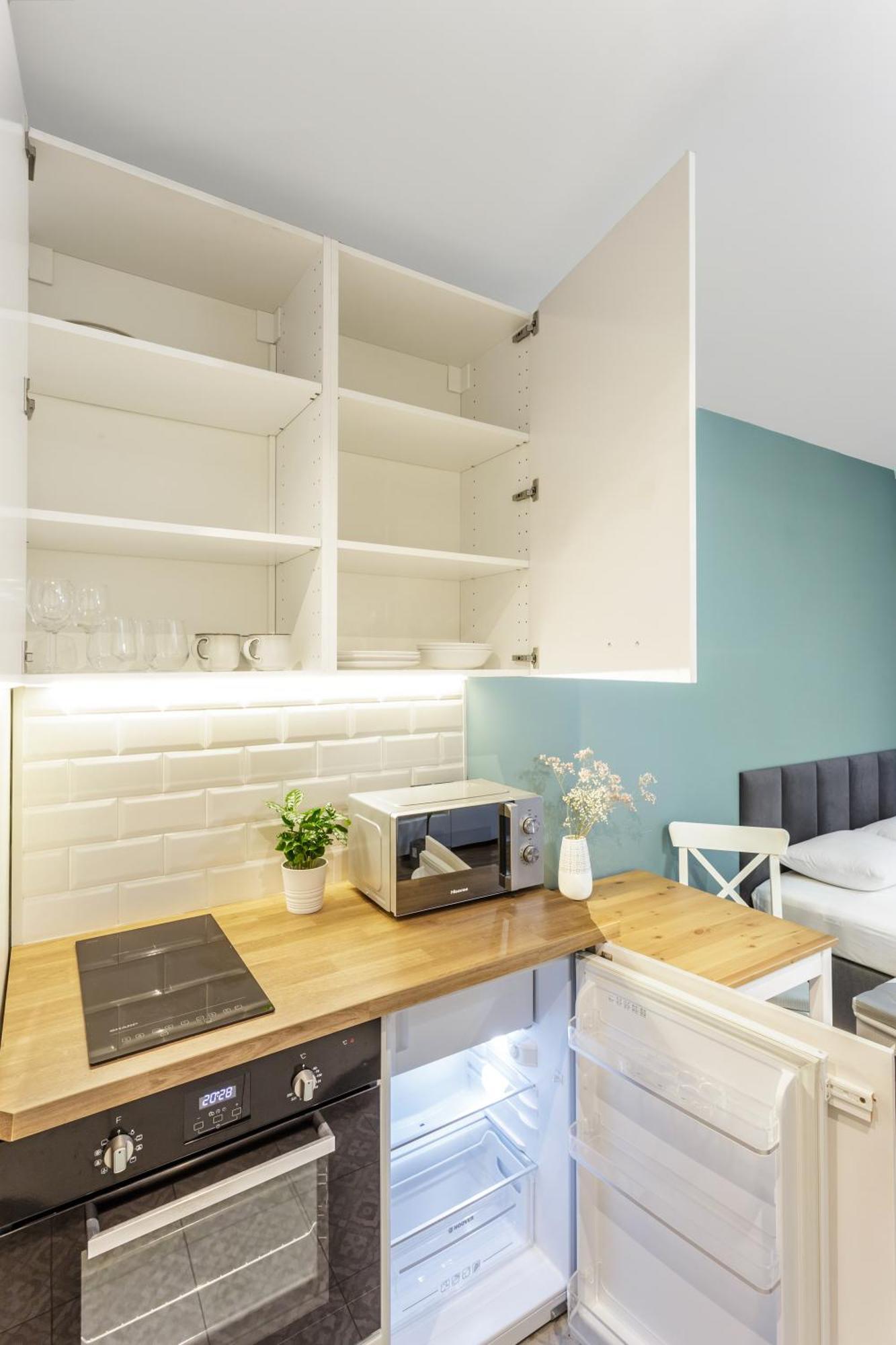Charming Apartment In The City Center Варшава Экстерьер фото