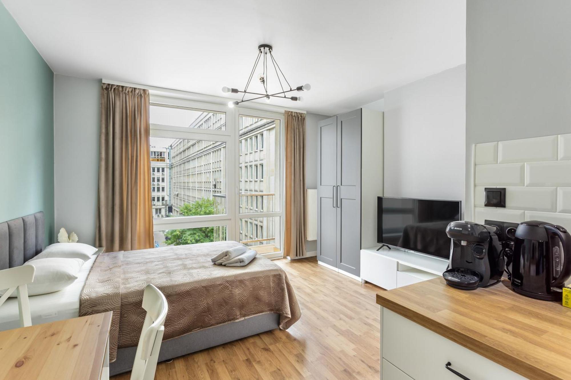 Charming Apartment In The City Center Варшава Экстерьер фото